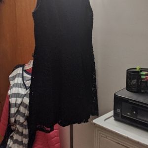 Beautiful navy blue dress.